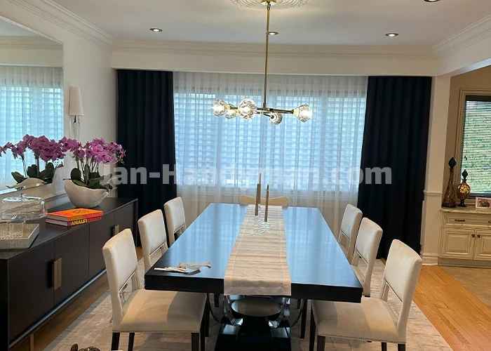Curtain & blind Installation in Toronto
